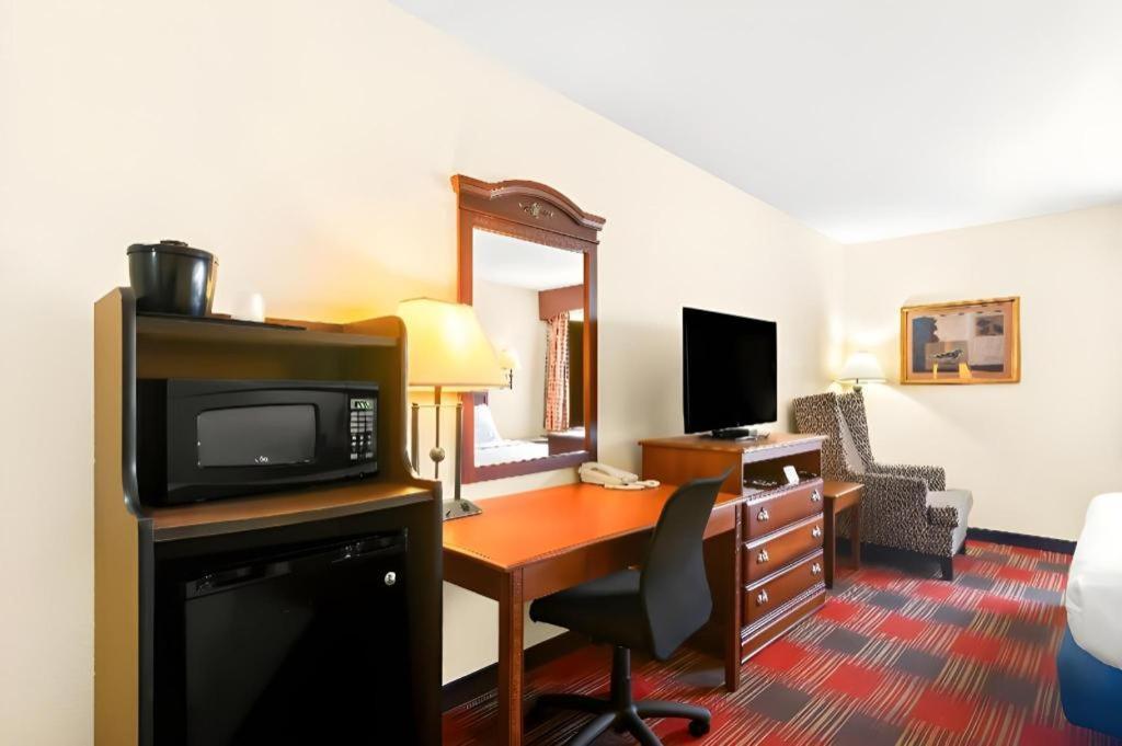 Hotel Western Stateline 2*