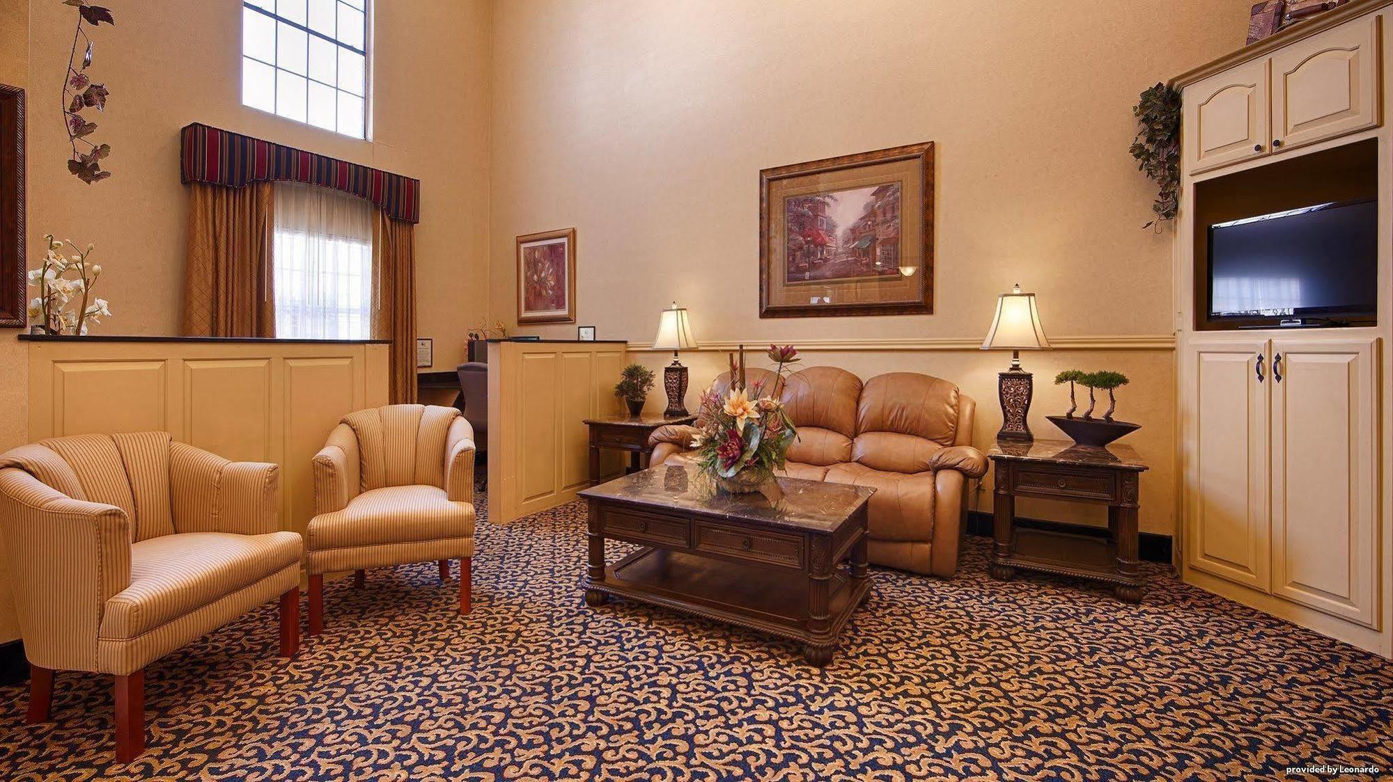 Western Stateline Hotel 2*